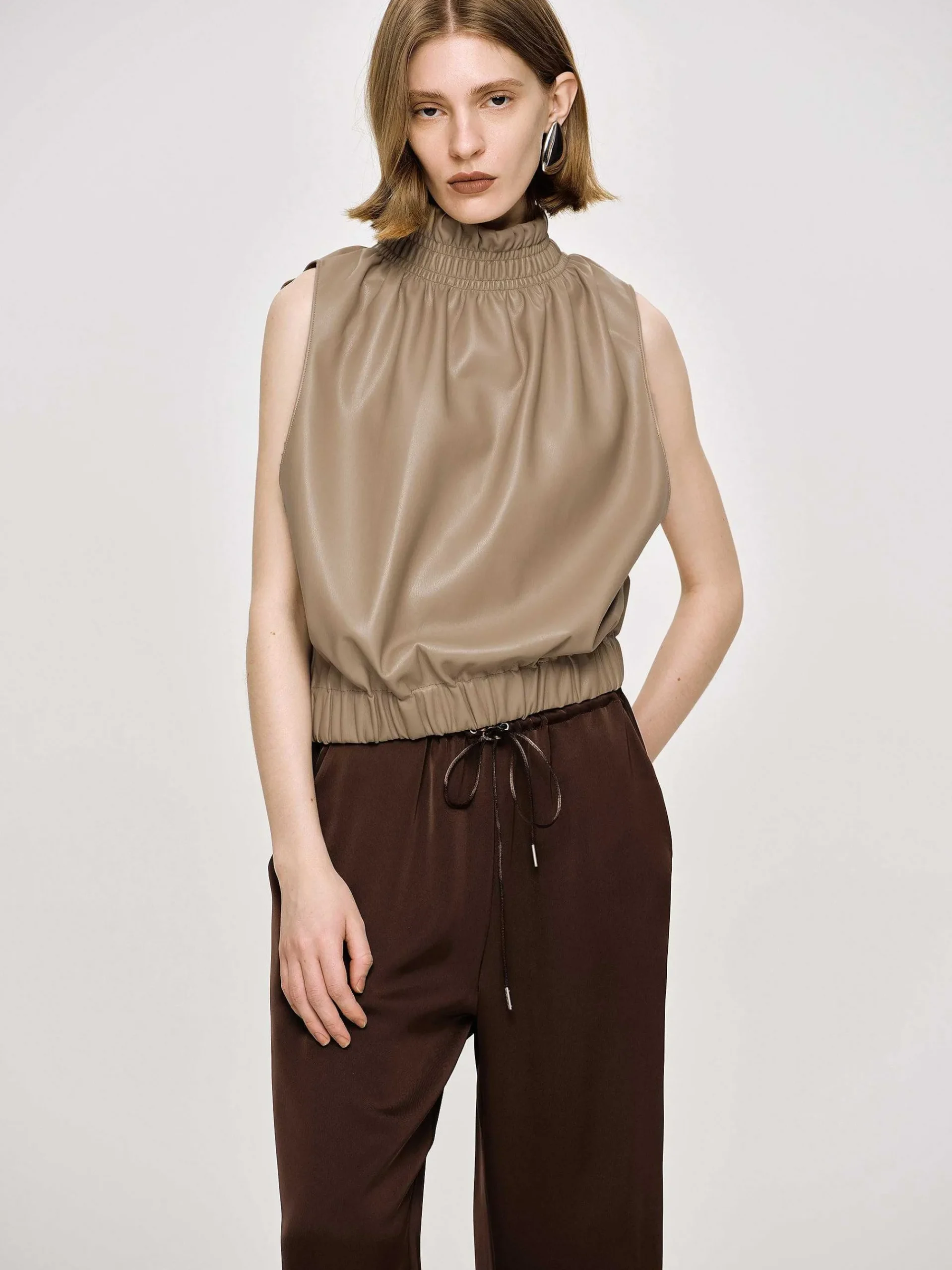 Source Unknown Accessoires-Haut En Cuir Sans Manches, Beige