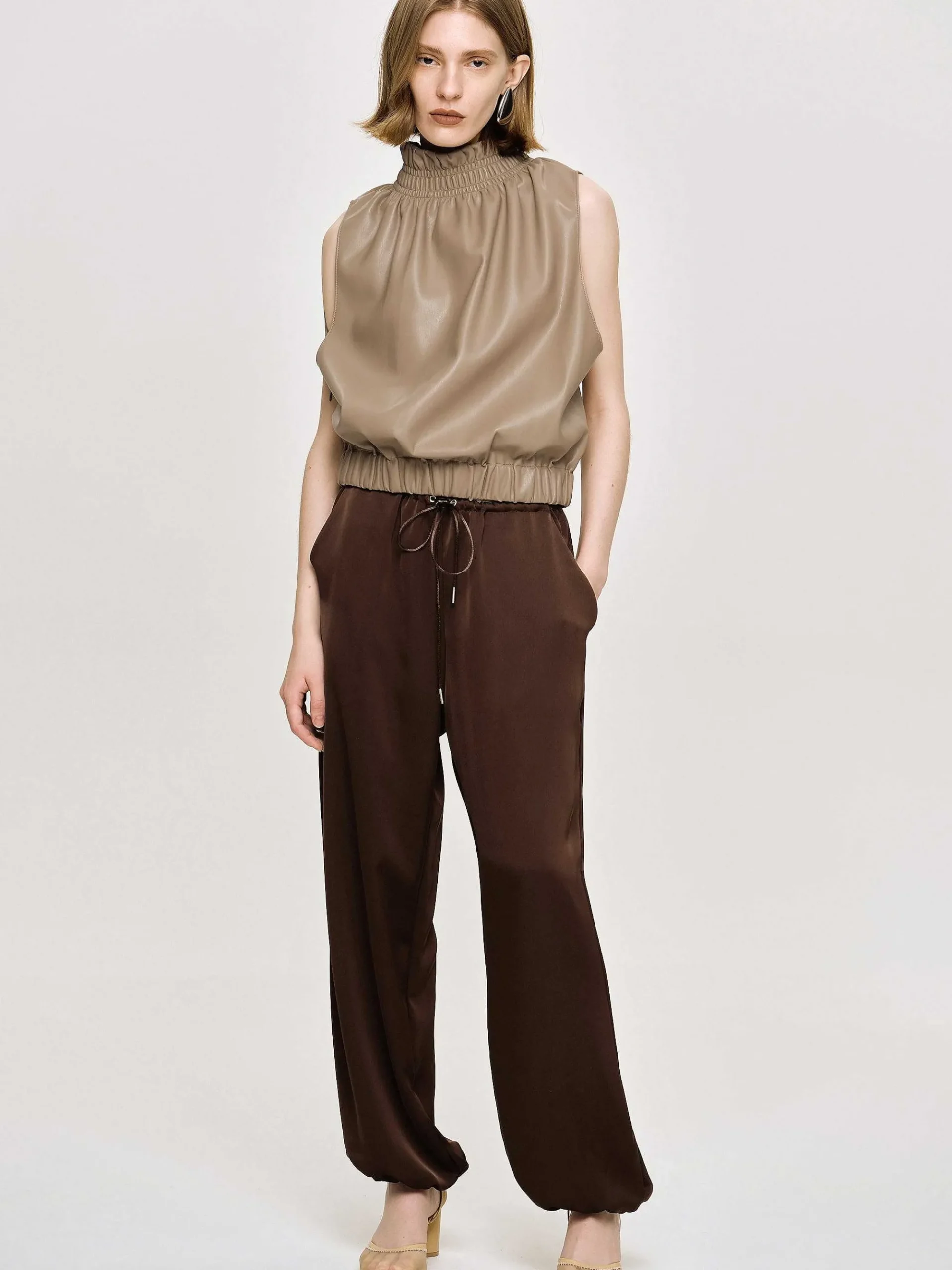 Source Unknown Accessoires-Haut En Cuir Sans Manches, Beige