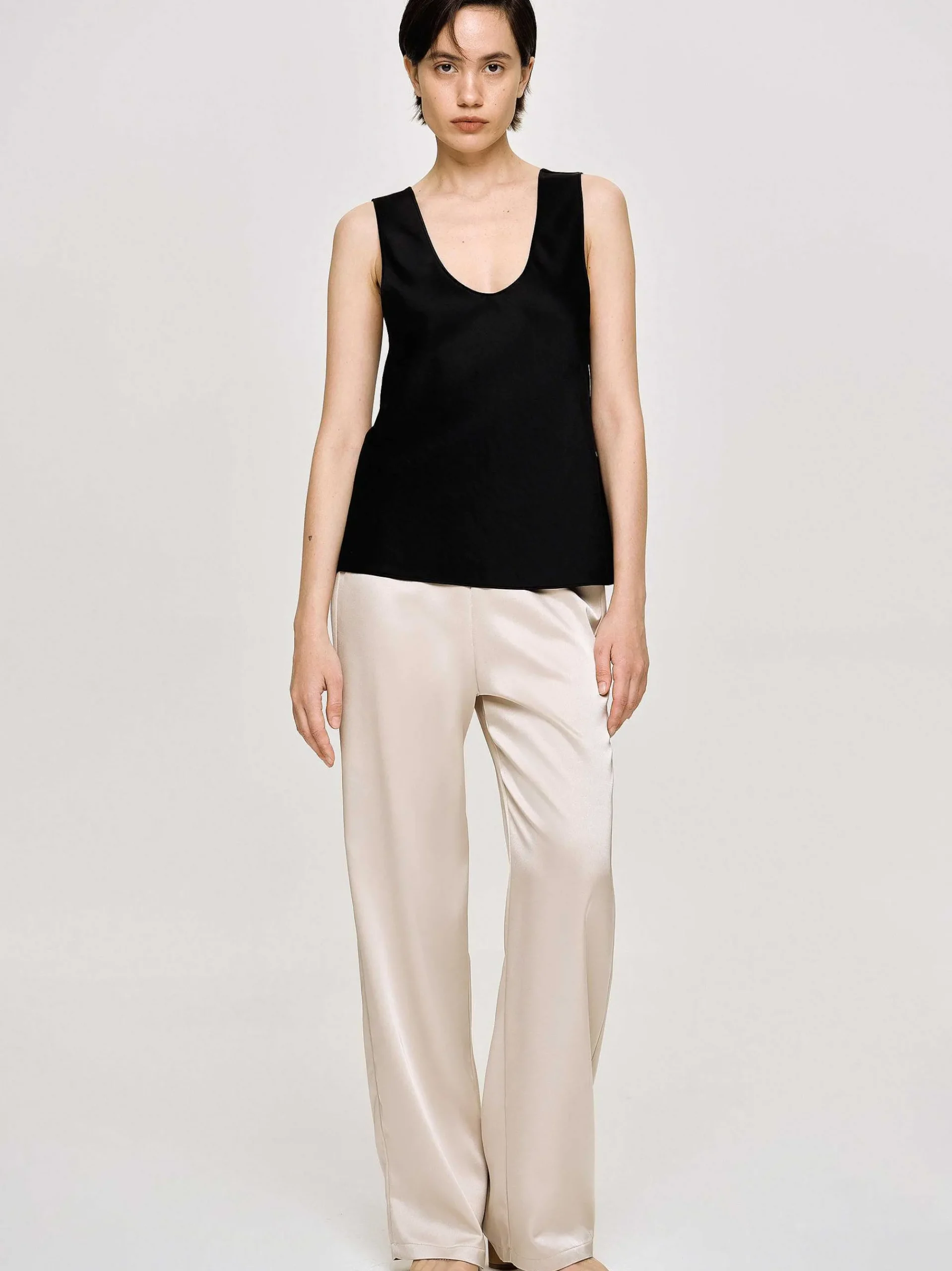 Source Unknown Accessoires-Haut En Satin Sans Manches, Noir