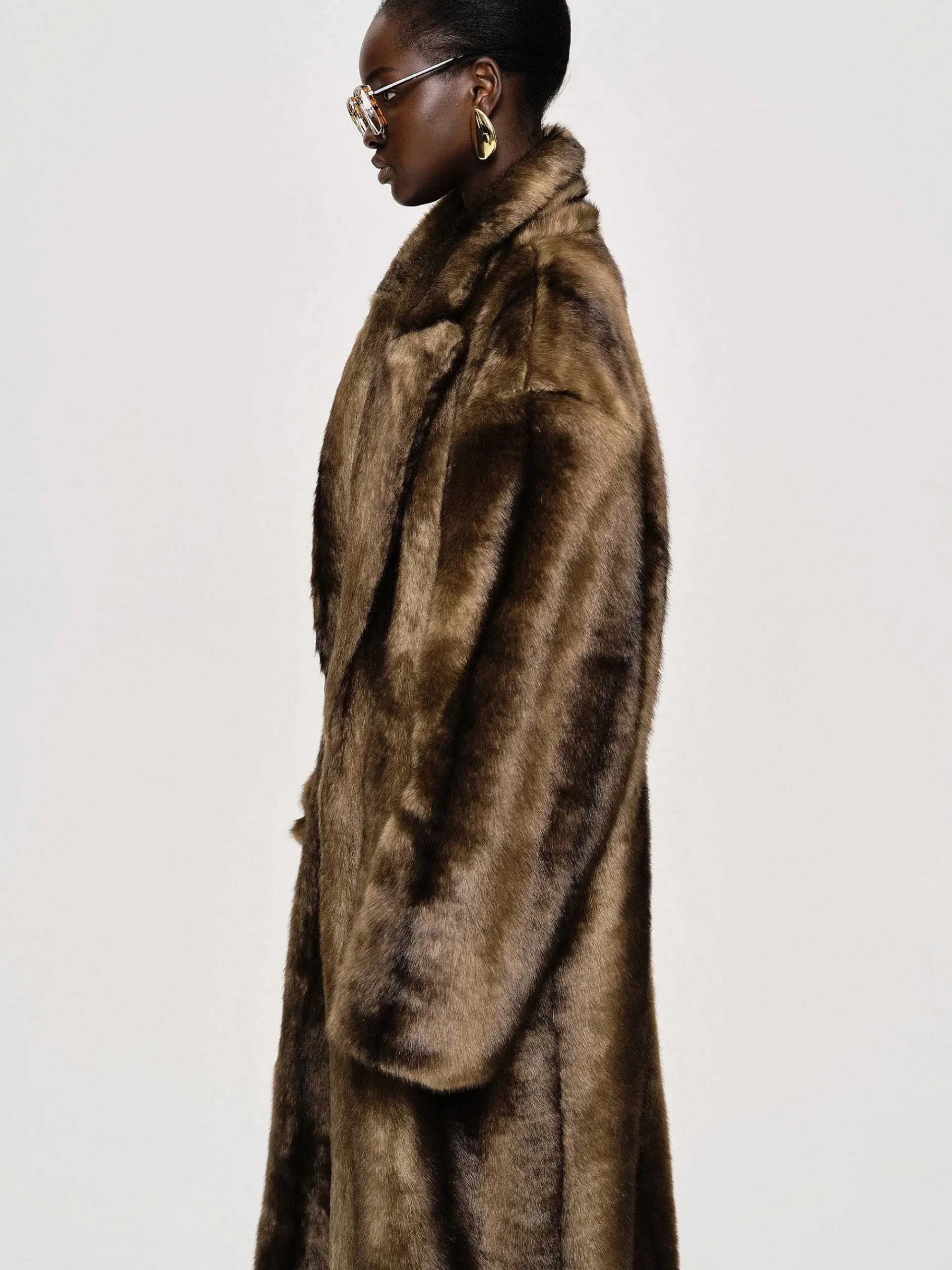 Source Unknown Vêtements D'Exterieur-Manteau Grand-Pere Surdimensionne En Fourrure Wallis, Expresso