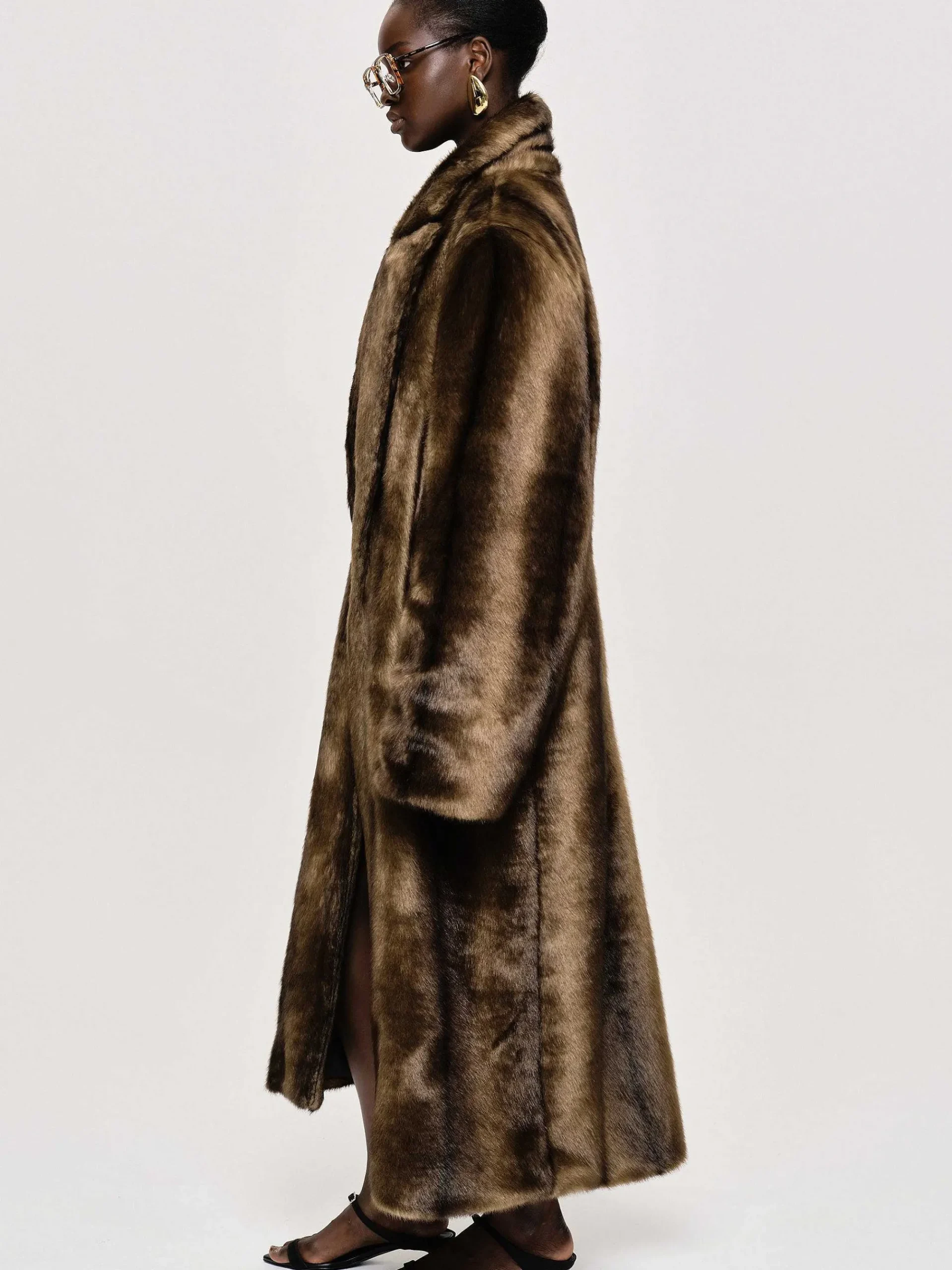 Source Unknown Vêtements D'Exterieur-Manteau Grand-Pere Surdimensionne En Fourrure Wallis, Expresso