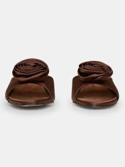 Source Unknown Chaussures Et Sacs-Mules En Satin Avec Appliques Roses, Chocolat
