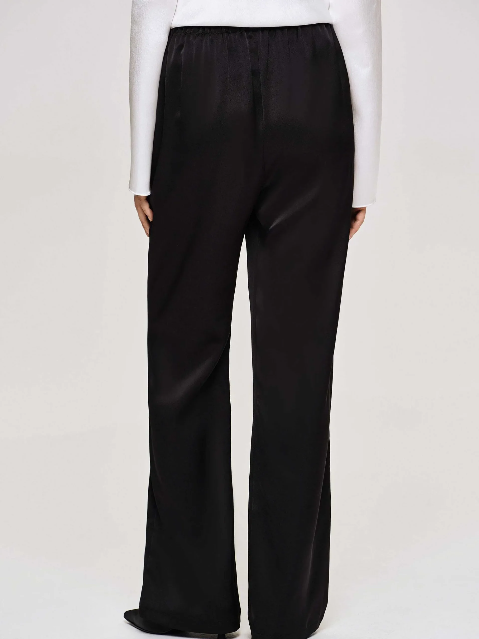 Source Unknown Accessoires-Pantalon En Crepe Satine, Noir
