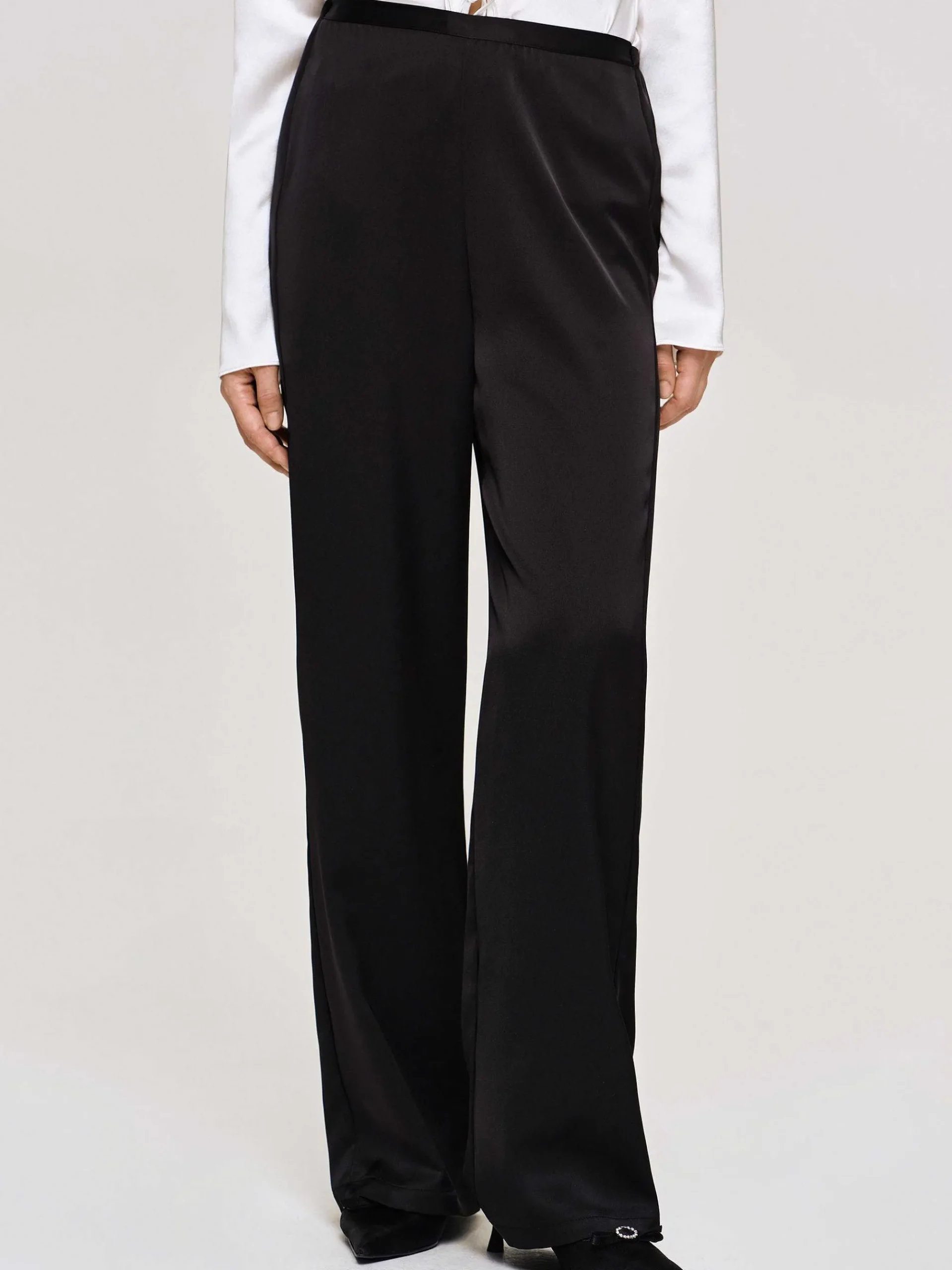 Source Unknown Accessoires-Pantalon En Crepe Satine, Noir
