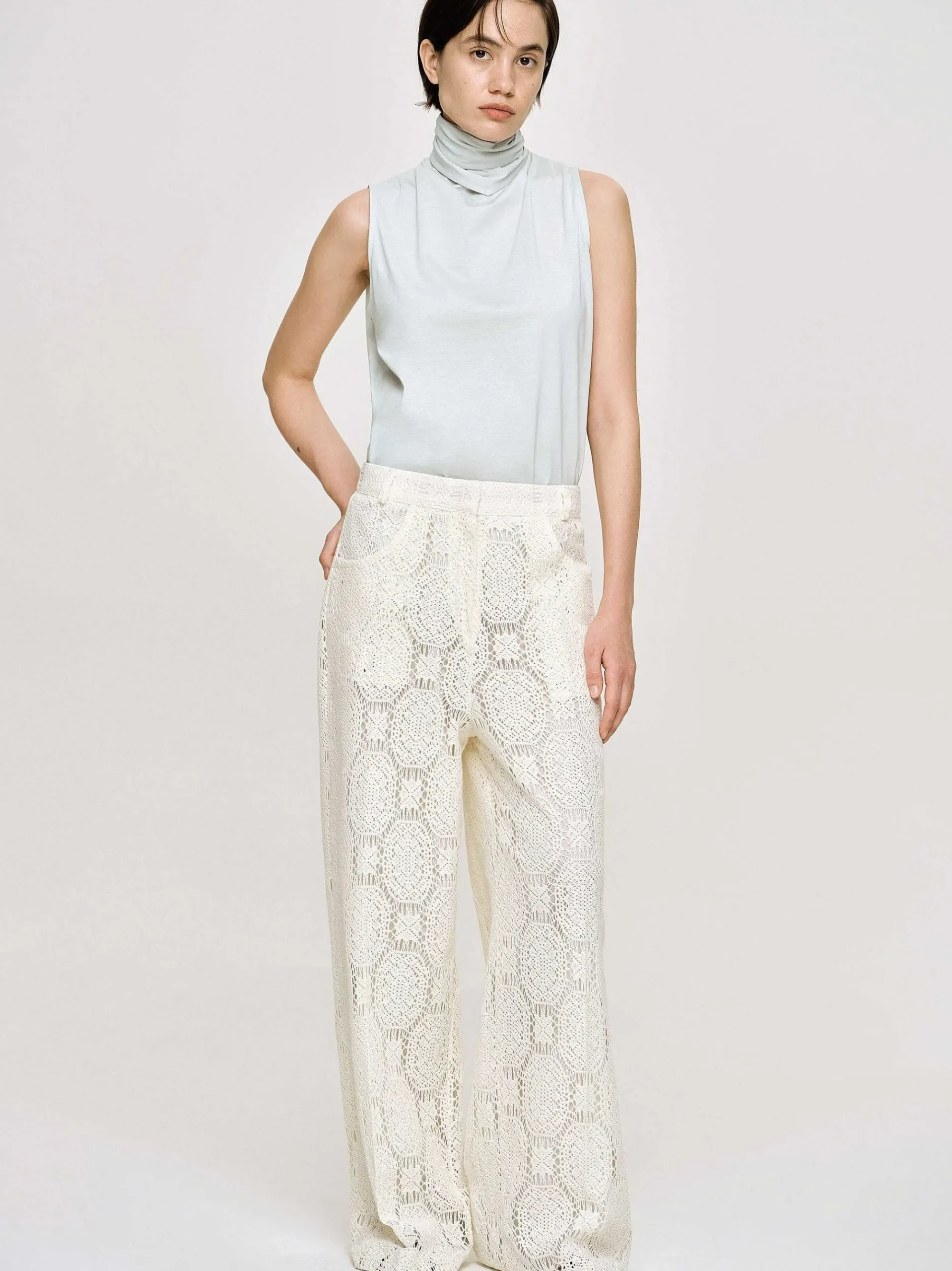 Source Unknown Bas-Pantalon Large Au Crochet Sevilla, Ecru