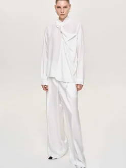 Source Unknown Bas-Pantalon Taiamo Fluide Satin, Blanc